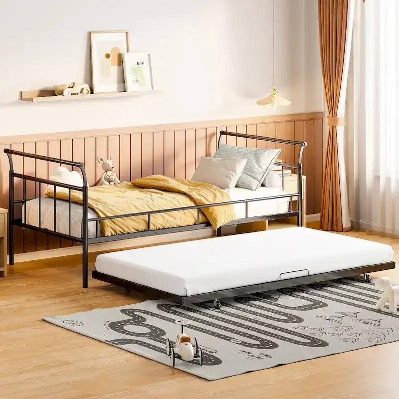 Lit de repos en métal avec tête de lit en forme de maison et lit gigogne coulissant