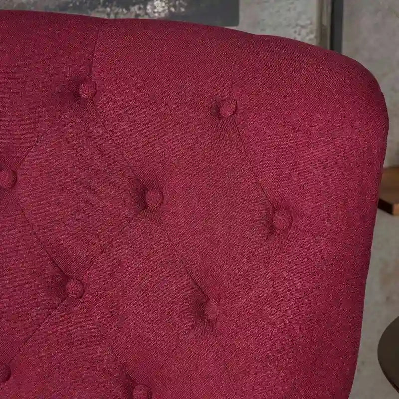 Fauteuil club en tissu capitonné avec dossier incurvé et pieds en bouleau