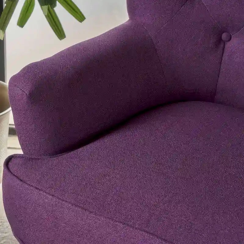 Fauteuil club en tissu capitonné avec dossier incurvé et pieds en bouleau